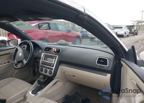 2009 Volkswagen Eos Turbo z USA, uszkodzony, nr VIN WVWBA71F09V013221